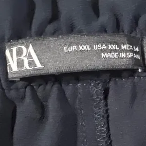 Zara Tapered Pants Women XXL Navy‎ Blue Elastic Paperbag Waist Flowy Business thumbnail 3