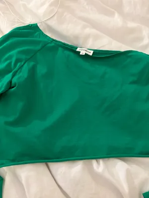 Superdown Green Off the Shoulder Top thumbnail 3