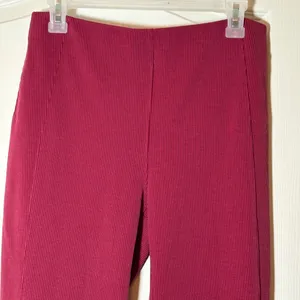 Lululemon softstream Ribbed Flare pants. Sz 8 thumbnail 3