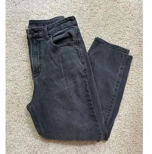 American Eagle curvy mom jeans thumbnail 1