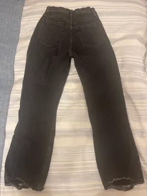 Abercrombie Ankle Straight Ultra High Rise Jeans thumbnail 4