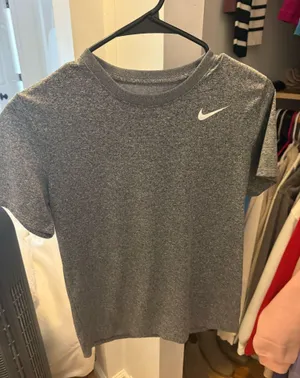 Nike Dri-Fit Women’s Top thumbnail 1