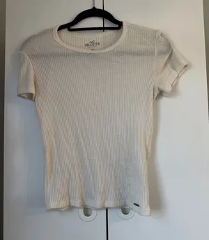 White Hollister Top thumbnail 1