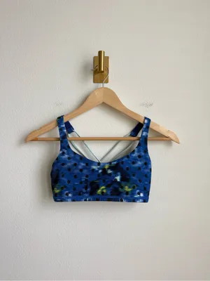 Lululemon Free to Be Wild Bra Windy Blooms Sapphire Blue Multi Size 4 thumbnail 3