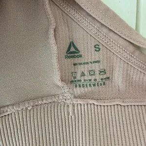 NWOT | Reebok women’s plunge bralette‎ sports bra — small thumbnail 5