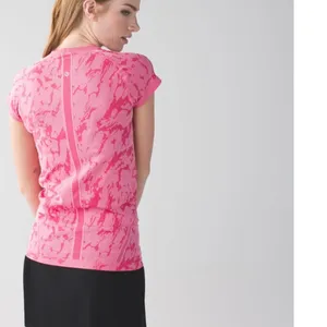 Lululemon Swiftly Tech Short Sleeve Crew Heathered Bon Bon size 8 thumbnail 3