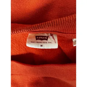 Levi’s Orange Spell Out Crewneck Boxy Sweatshirt Women’s Size Medium thumbnail 7