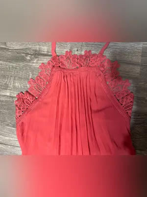 Lulus Coral Lace Halter Pleated Maxi Dress XS thumbnail 7