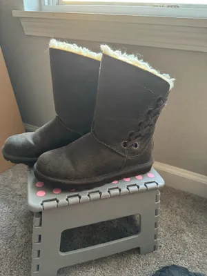 Bear Paw Grey/Brown Fur Lined Boots Braided Accent Size 7 thumbnail 2