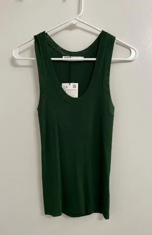 Tank Top thumbnail 1
