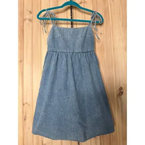 NWT Lulus Charmed Aura Light Denim Tie-Strap Bubble-Hem Mini Dress Babydoll Sz S thumbnail 2