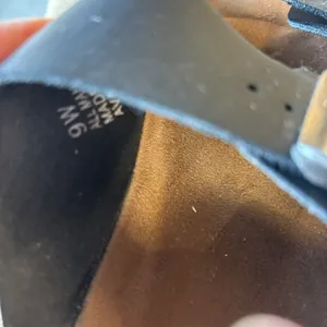 Cliffs Brown with Black Straps Birkenstock-style Slides thumbnail 4