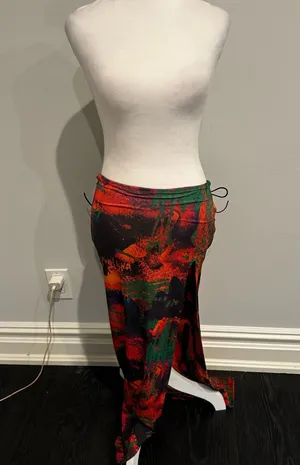 Tiger Mist Black Red & Green Design Maxi Skirt thumbnail 1