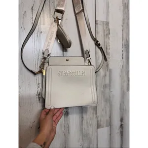 Steve Madden Cream Crossbody Bag Logo Strap Multi Compartment Purse thumbnail 3