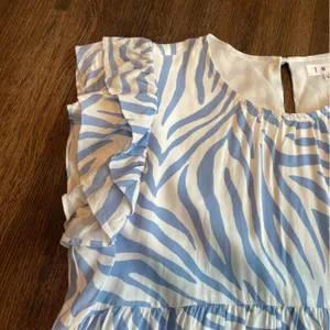 THML Blue and White Pattern Short Sleeve Dress Boho- Size M thumbnail 6