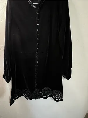 Zara Black Velvet Button Front Scalloped Eyelet Hem Flowy Mini Whimsy Goth Dress thumbnail 3