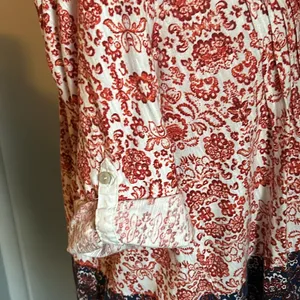Vintage America Boho Pleated Notch Neck Oversized Peasant Blouse thumbnail 4