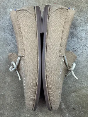 Rothy’s Boat Shoe in taupe and off white Size: 8 thumbnail 6