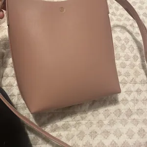 Samara pink vegan leather bag from Anthropologie thumbnail 3