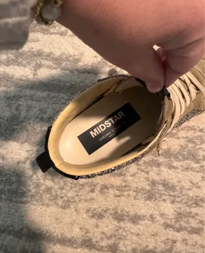 Golden Goose Mid-Star thumbnail 3