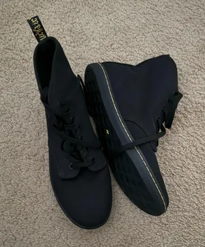 Dr. Martens thumbnail 1