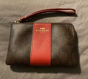Coach Wristlet thumbnail 1
