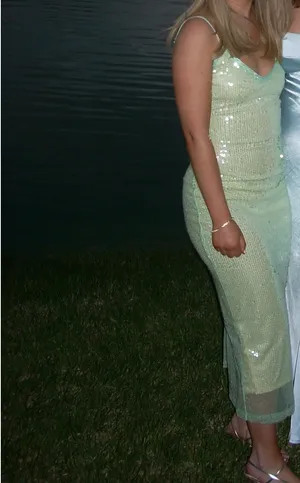 Lulus sequin midi dress thumbnail 2