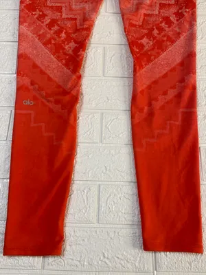 Alo Leggings thumbnail 6