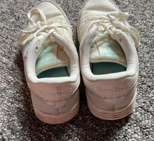 Reebok White Shoes thumbnail 2