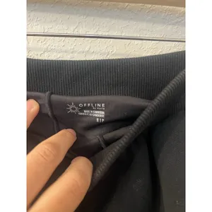 OFFLINE by Aerie Women Black Bubble Fleece Mini Skirt Shorts Small thumbnail 3