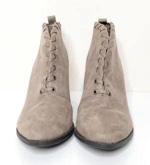 New Matisse Tan Heeled Booties Size 9 thumbnail 2