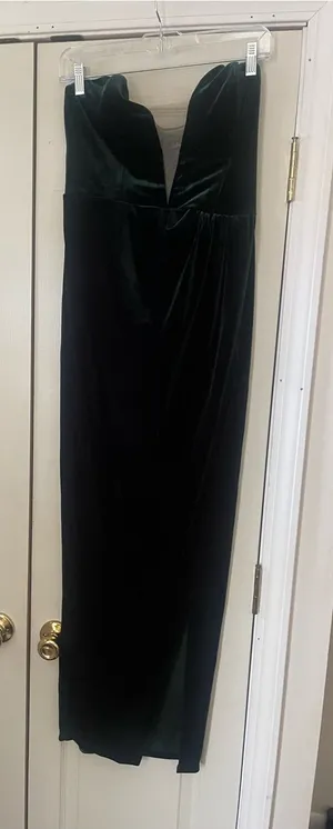 Lulu's Emerald Velvet Strapless Maxi Gown thumbnail 1