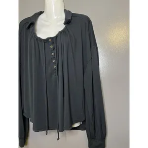 We The Free Blouse Womens Medium Black Henley Button Long Sleeve Jersey Top Boho thumbnail 5