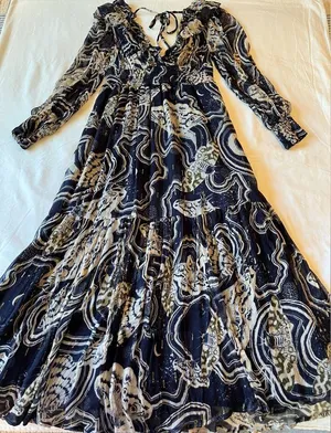 Painter Johnson for V-neck Textured Midi Dress Navy Size XSP NWT thumbnail 5