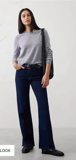 Banana Republic Classic Dark Blue Women’s Slim Bootcut Midrise Jeans thumbnail 1