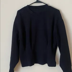 Lululemon Gathered Waist Crew Pullover black top thumbnail 3