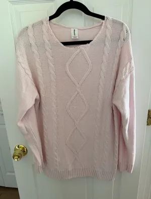 Abound Light Pink Distressed Crewneck Sweater Size Extra Small thumbnail 1