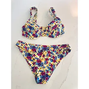 VETCHY Laguna Bikini Vintage Floral Bikini Set Size XS thumbnail 4