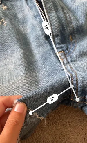 H&M X Coachella Star Print Jean Shorts thumbnail 8