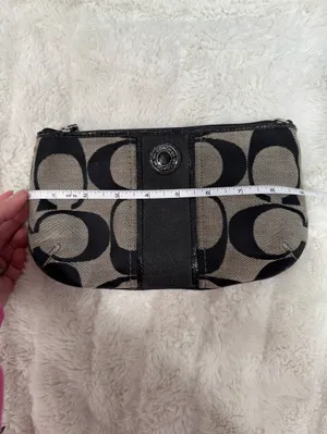 Coach Signature Canvas Wallet in Black and Khaki thumbnail 6