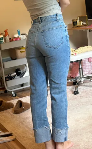 Abercrombie High-Rise Jeans thumbnail 4