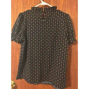 Shirt Size Medium thumbnail 3