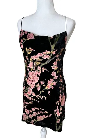 NWT PEPPERMAYO Floral Velvet Burnout Drape neck Mini Dress Size 6 thumbnail 1