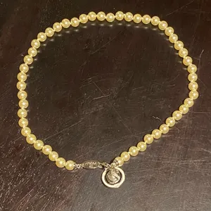 Vivienne Westwood faux pearl and Saturn orb pendant choker, new. thumbnail 3