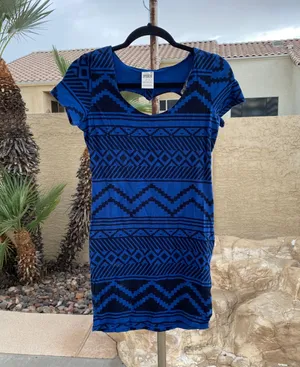 Victoria's Secret Bodycon Mini Dress M thumbnail 3
