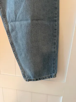 NWT Zara Light Blue High-Rise Relaxed Carrot style Jeans thumbnail 5