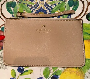 Kate Spade Lucy wristlet thumbnail 1