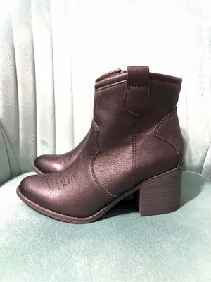Women's Black Ankle cowboy Boot with Side Zip thumbnail 7