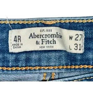 Abercrombie & Fitch Blue Denim Low Rise Skinny Jeans Womens Size 27 4 W27 x L31 thumbnail 3