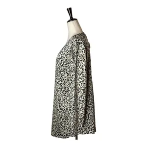 Tyler Boe Leopard Chrissy Shirt Women Medium Tan NWT‎ V Neck Tunic Top Animal thumbnail 5